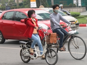 Sẽ xử lý người đi xe đạp điện không mũ bảo hiểm